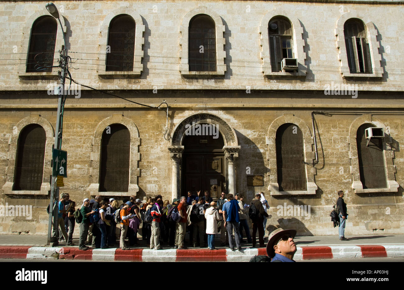 Vista frontale dell'ospedale francese Foto Stock