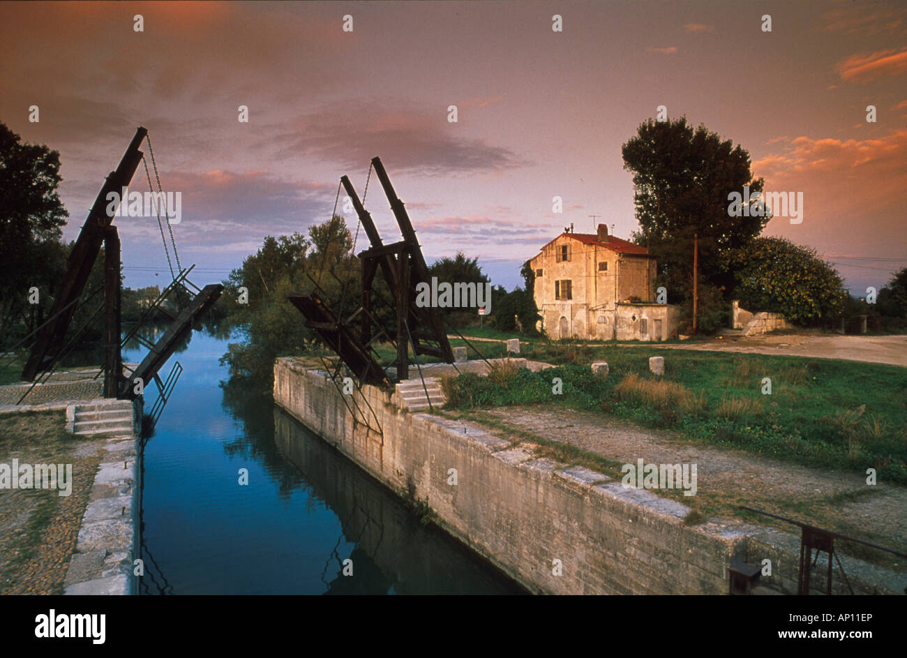Van Gogh ponte vicino a Arles, Bouches-du-Rhone, Provence, Francia Foto Stock
