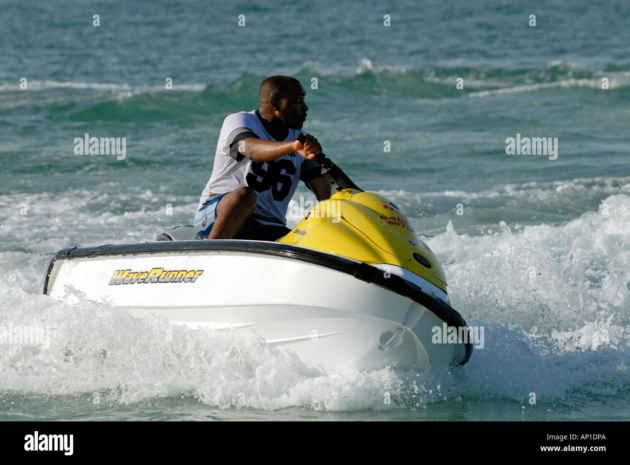 Jet ski azione nel Golfo Arabico Kuwait Foto Stock