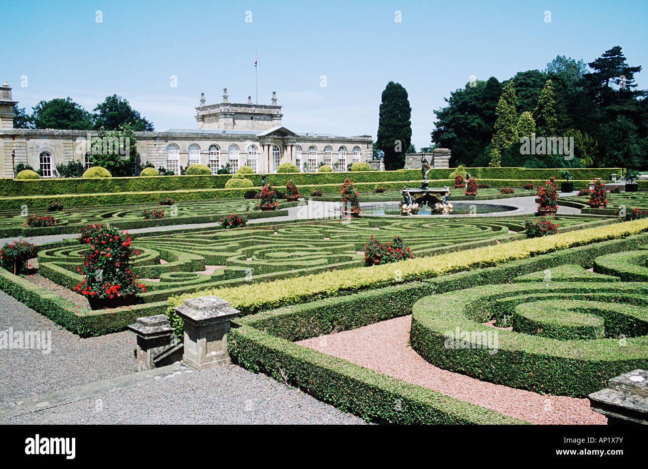 Il Palazzo di Blenheim, Woodstock, nei pressi di Oxford, Oxfordshire, Inghilterra. Giardino italiano. Foto Stock