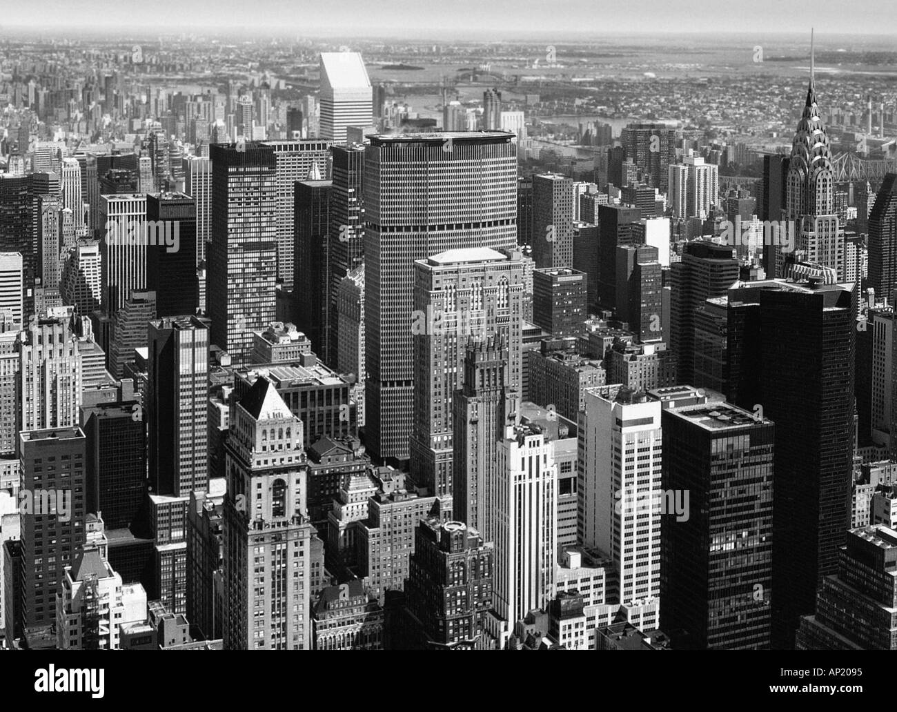 Veiw di Manhattan da Empire State creazione Foto Stock