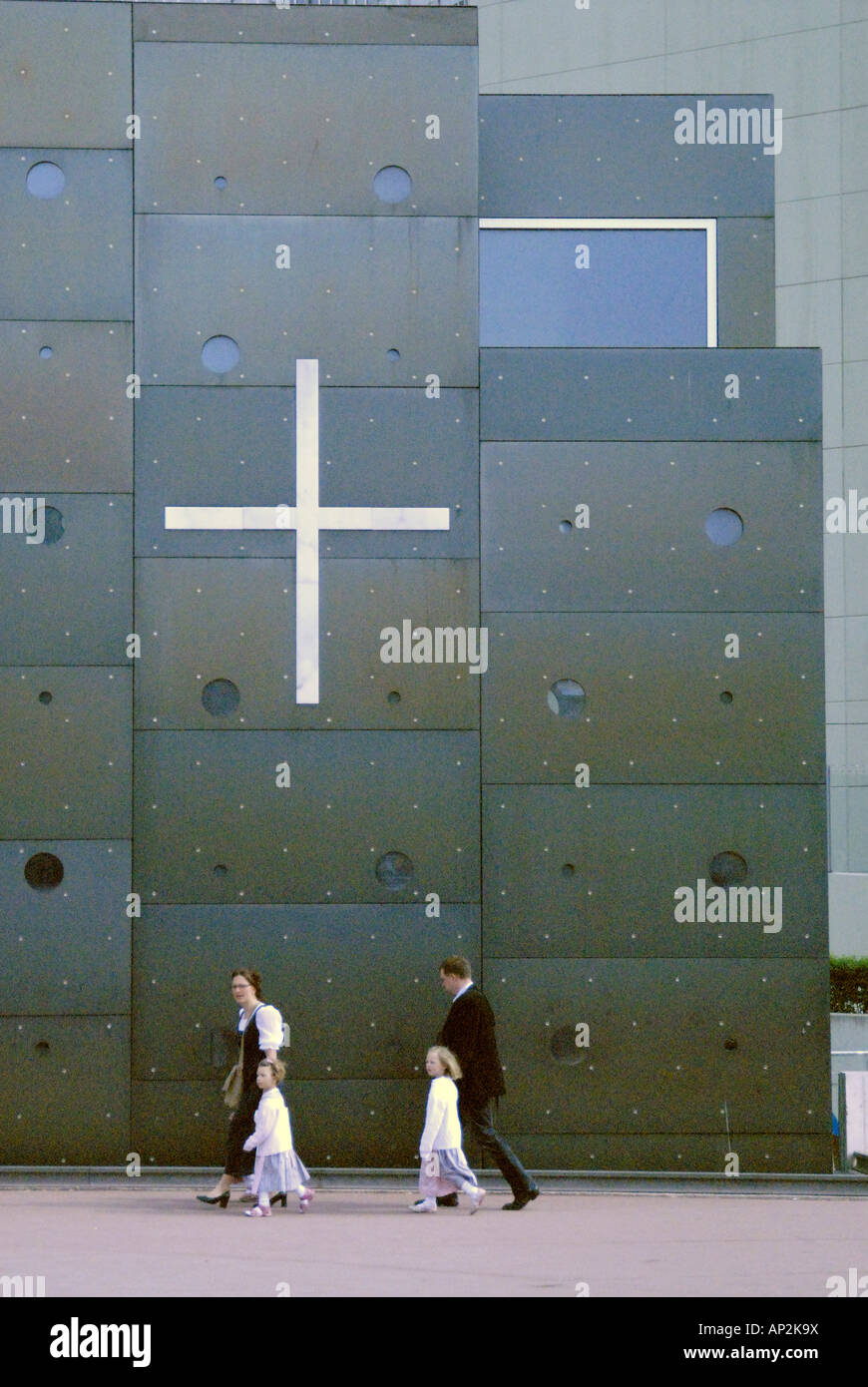 Una chiesa moderna in Uno City, il Centro internazionale di Vienna, Vienna, Austria Foto Stock