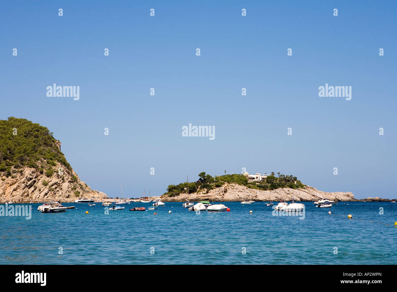 Bay, Porto Sant Miquel, Platja de Sant Miquel, Ibiza, Isole Baleari, Spagna Foto Stock