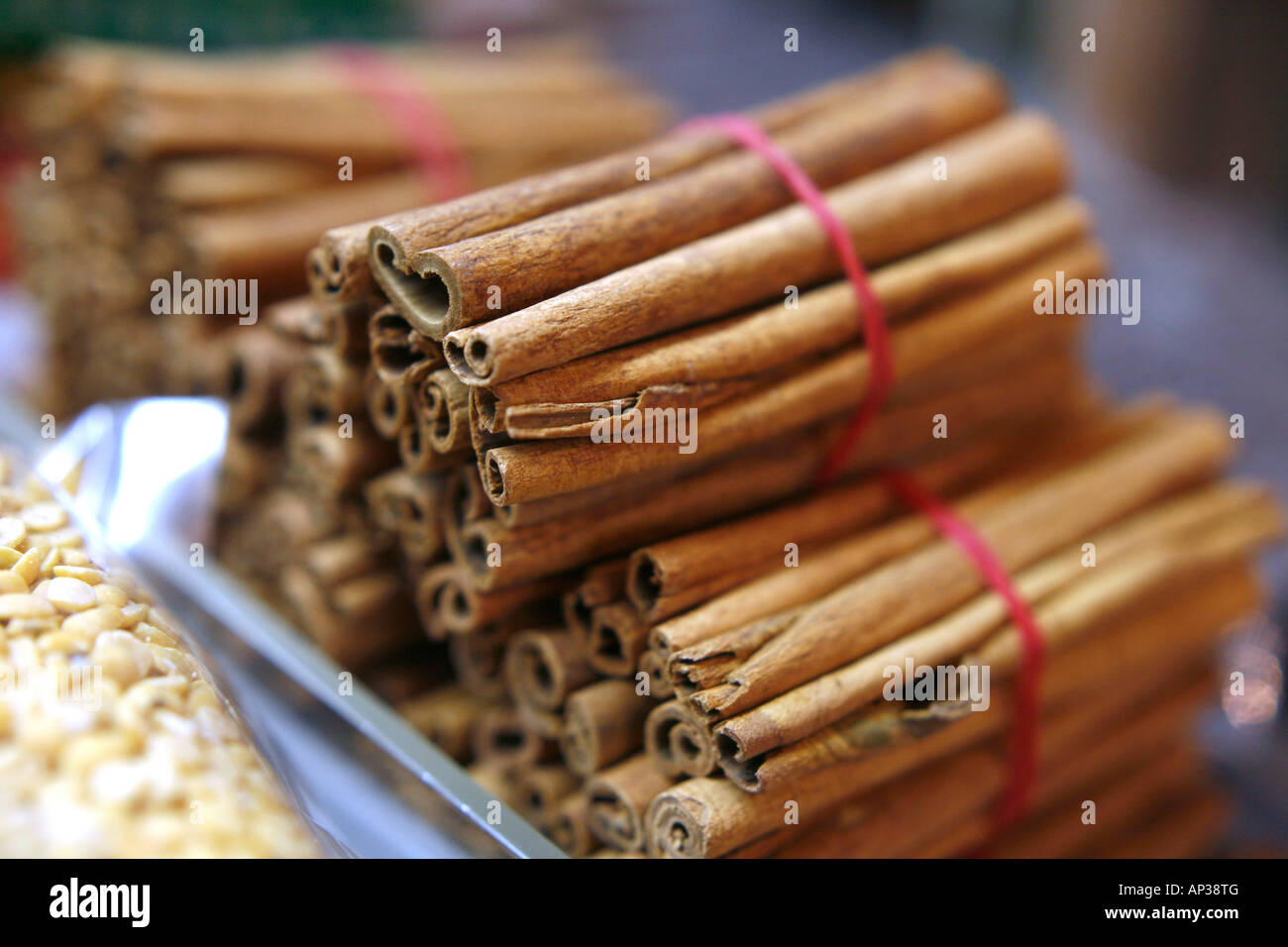 Bastoncino di cannella, Tekka Market, Little India, Singapore Foto Stock