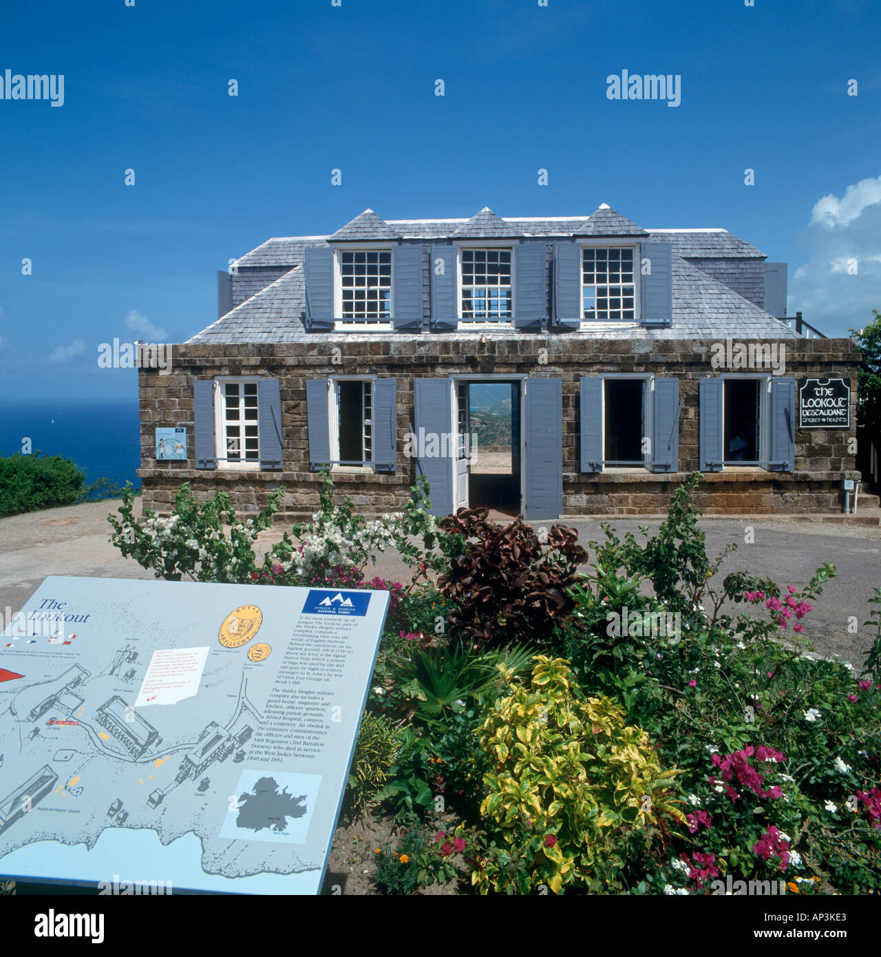 Casa di guardia (Lookout ristorante), Shirley Heights, English Harbour, Antigua, West Indies, dei Caraibi Foto Stock