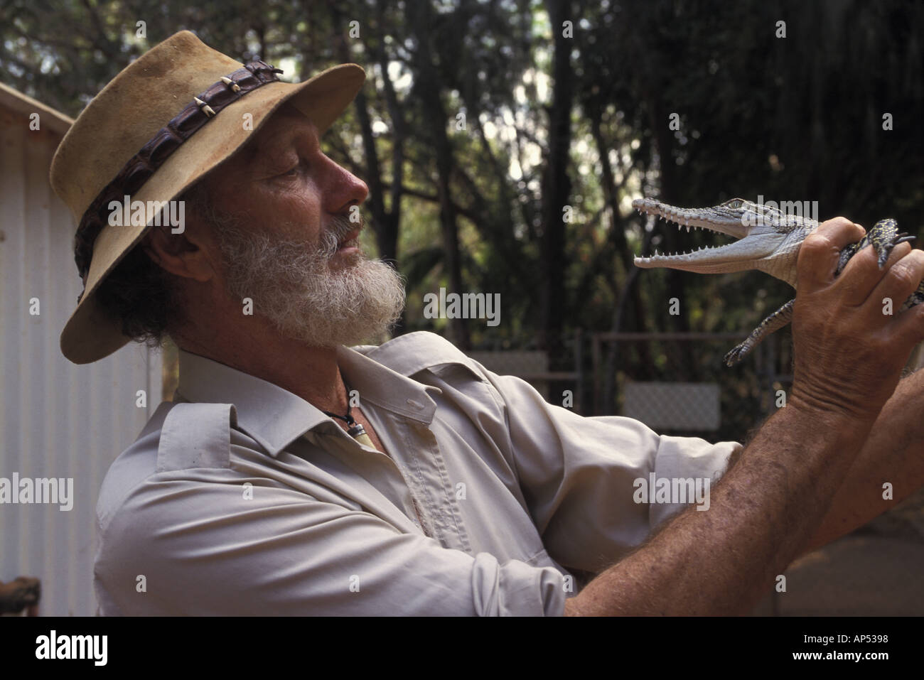 Australia occidentale Kimberley Broome Crocodile Park Malcolm Douglas Copyright Sergio Pitamitz Foto Stock