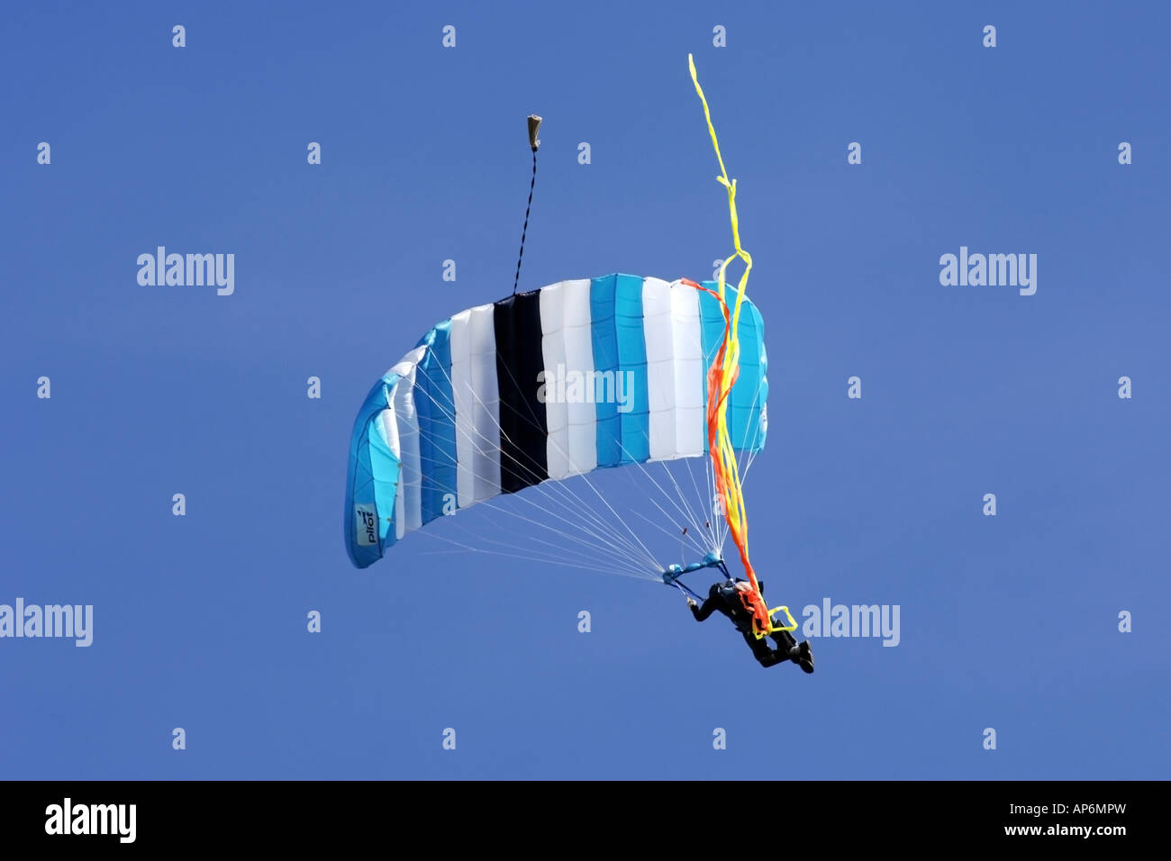 Paracadute rettangolare immagini e fotografie stock ad alta risoluzione -  Alamy