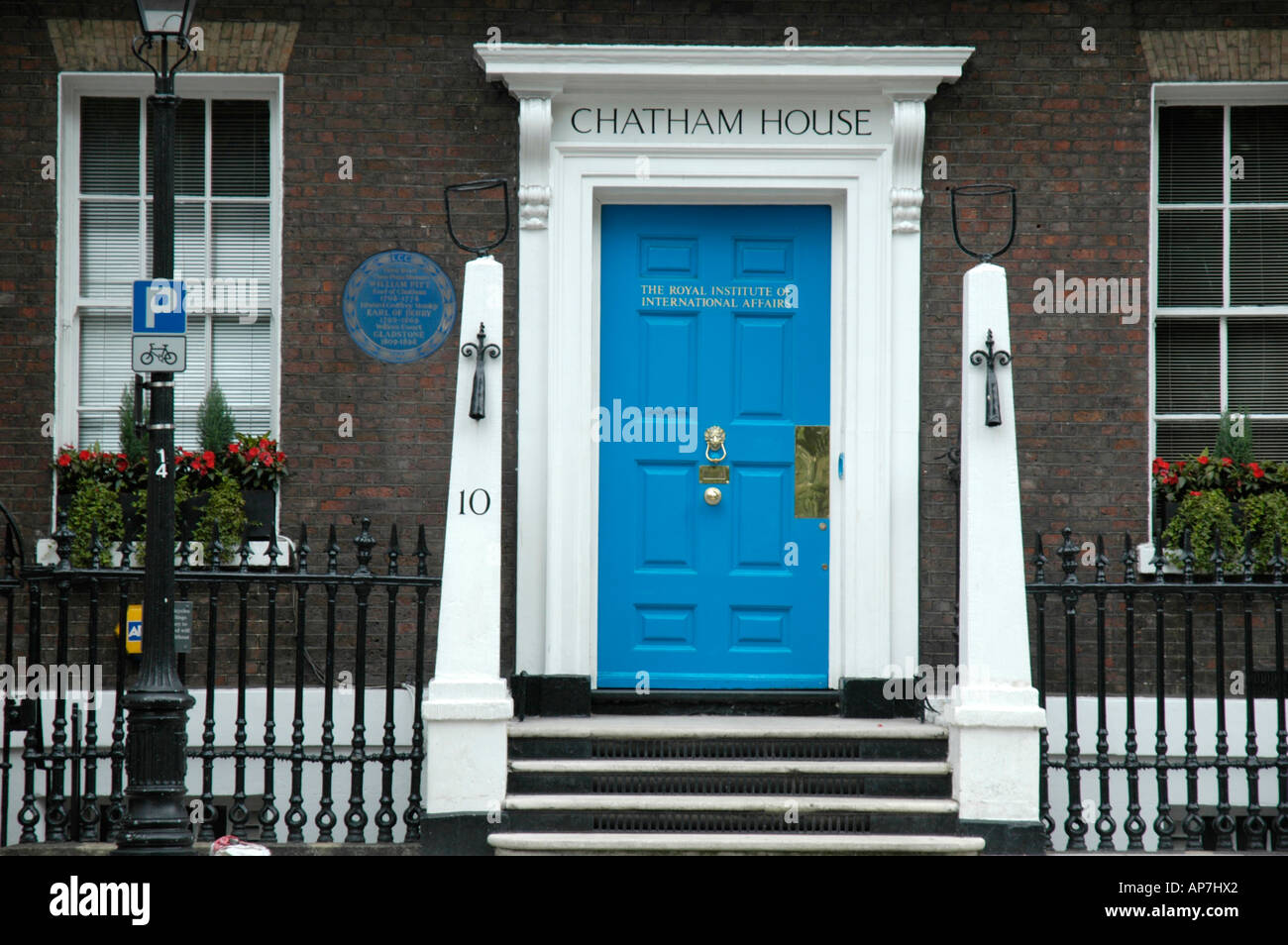 Il Royal Institute of International Affairs Chatham House St James's Square London REGNO UNITO Foto Stock