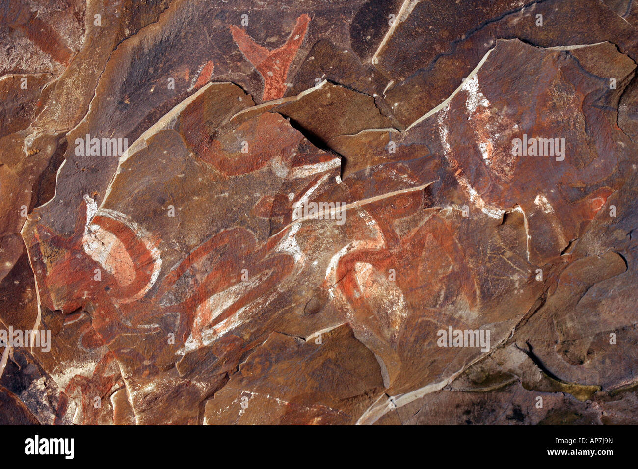 Verniciato polinesiano birdman immagini a Ana Kai Tangata, Orongo, Rapa Nui, Isola di Pasqua Foto Stock