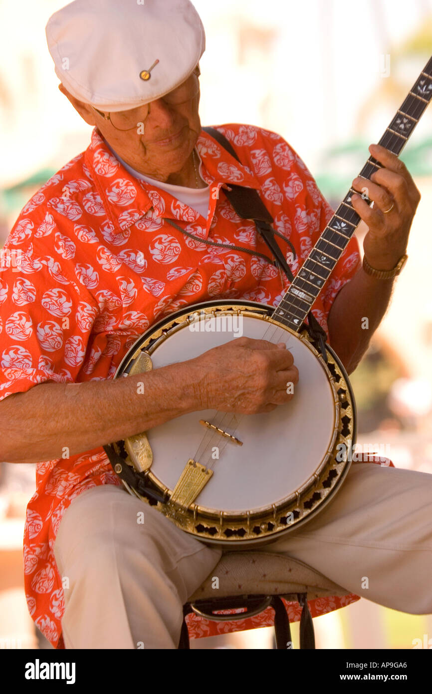 Jazz banjo immagini e fotografie stock ad alta risoluzione - Alamy