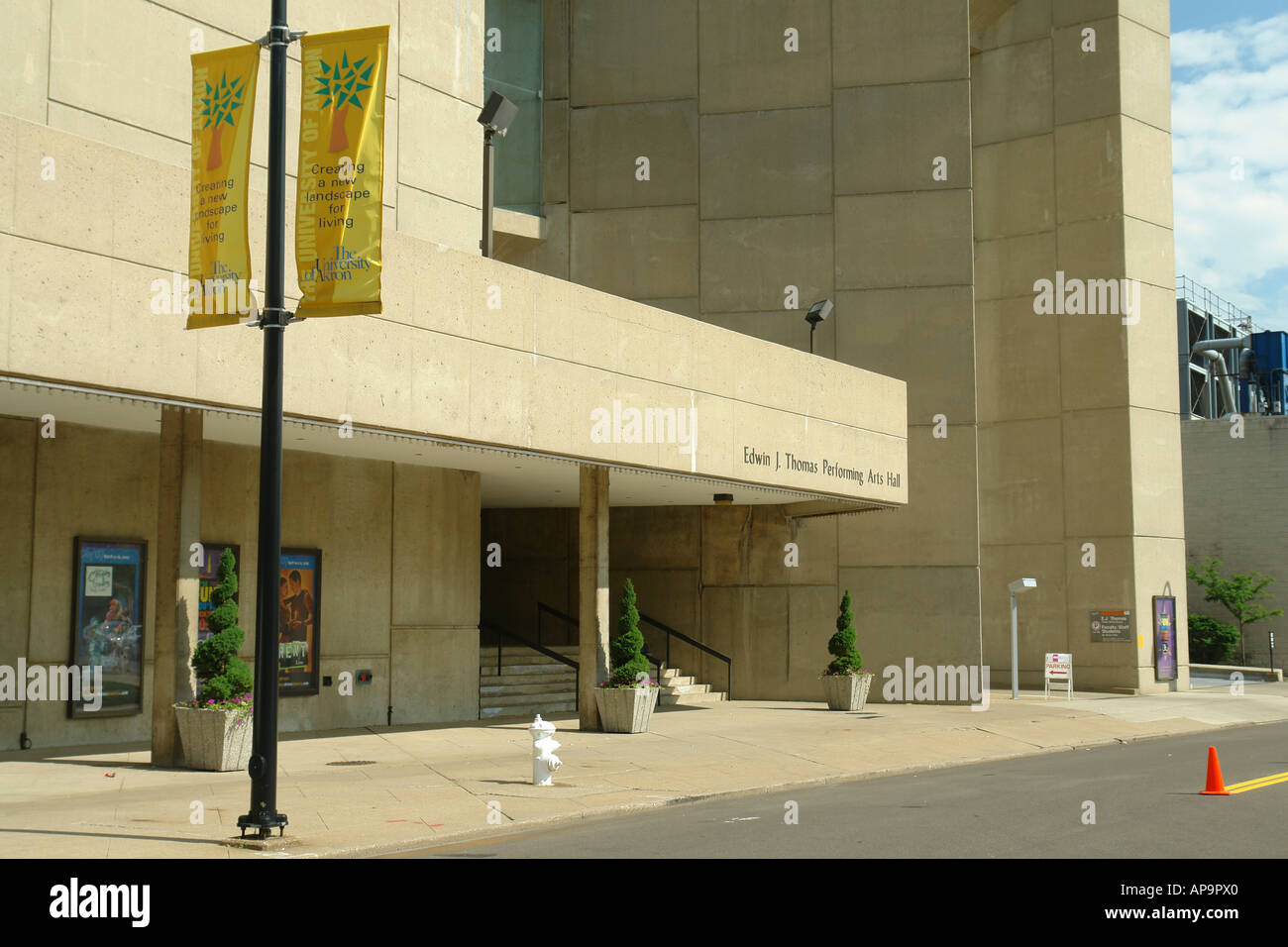 AJD49842, Akron OH, Ohio, downtown, Edwin J. Thomas Performing Arts Hall Foto Stock