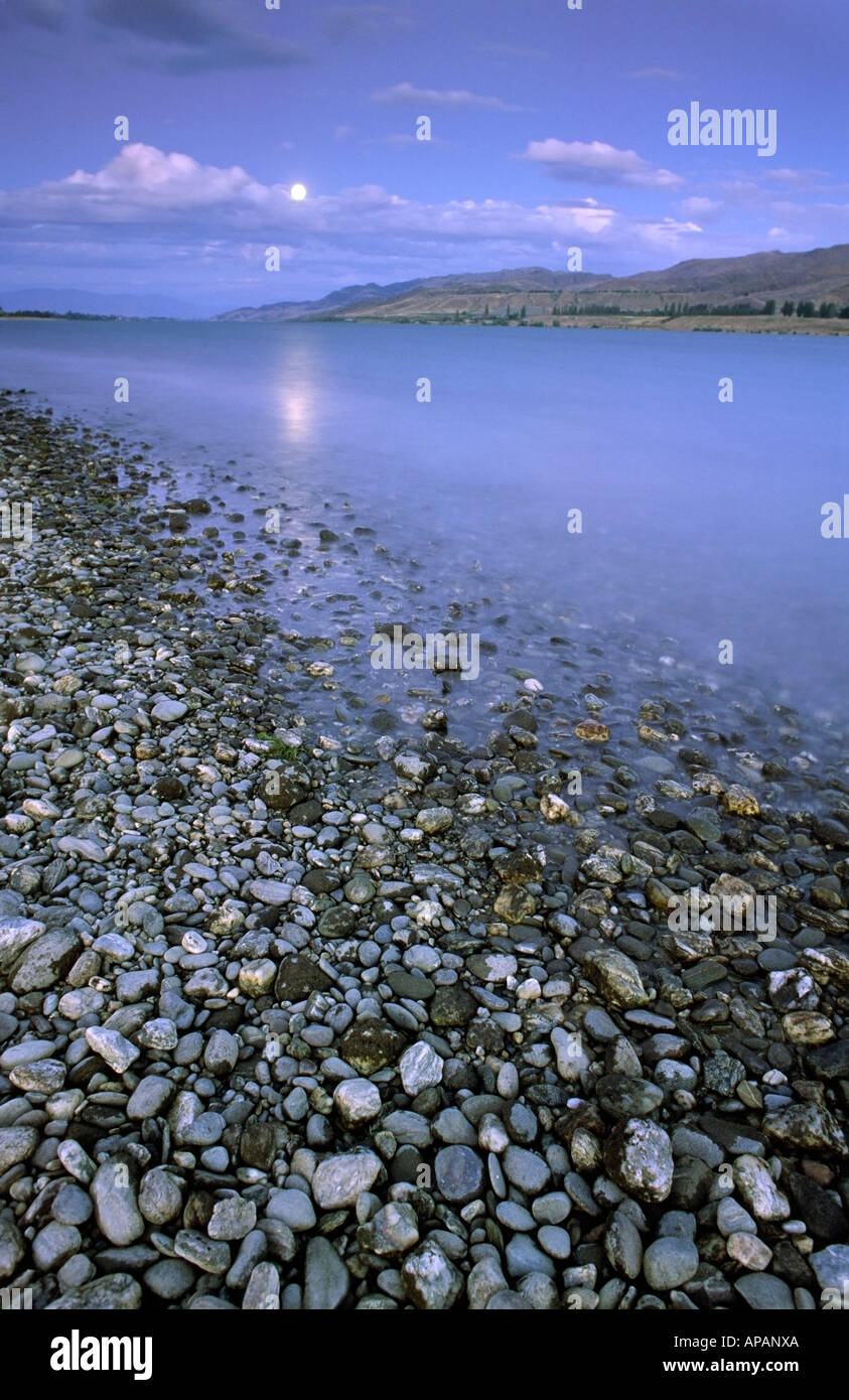 Il lago di Dunstan vicino a Cromwell Otago Isola del Sud della Nuova Zelanda Foto Stock