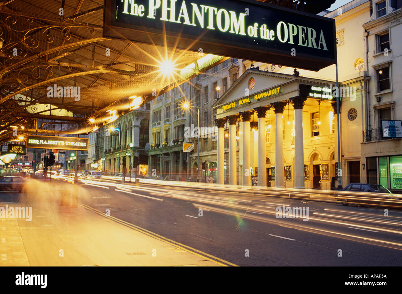 Terra di teatri West End di Londra U K l'Europa Foto Stock