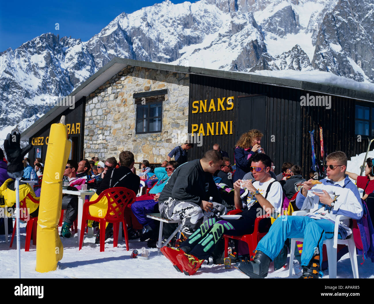 Ski Cafe Chamonix Alpi Francesi Francia Europa Foto Stock