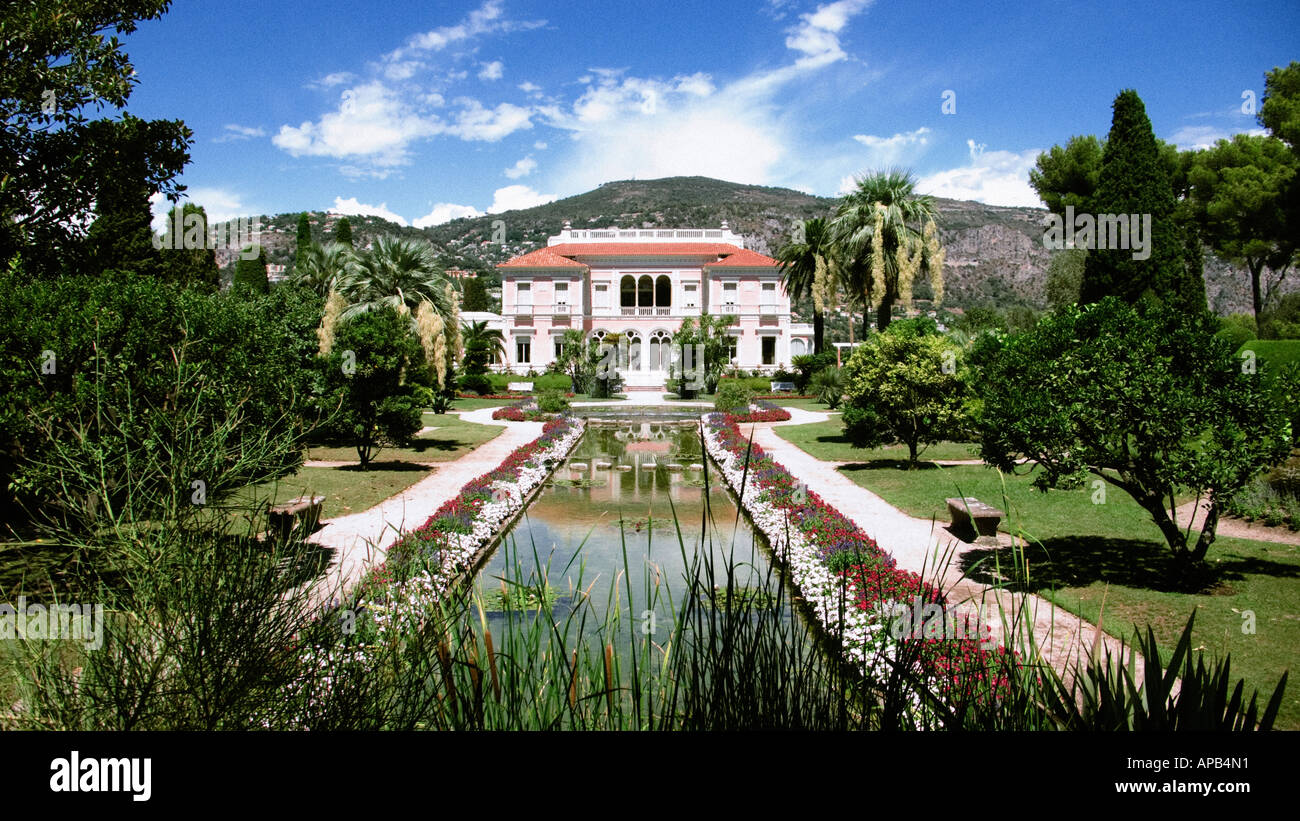 Giardino di Villa Ephrussi de Rothschild, St Jean Cap Ferrat, Francia Foto Stock