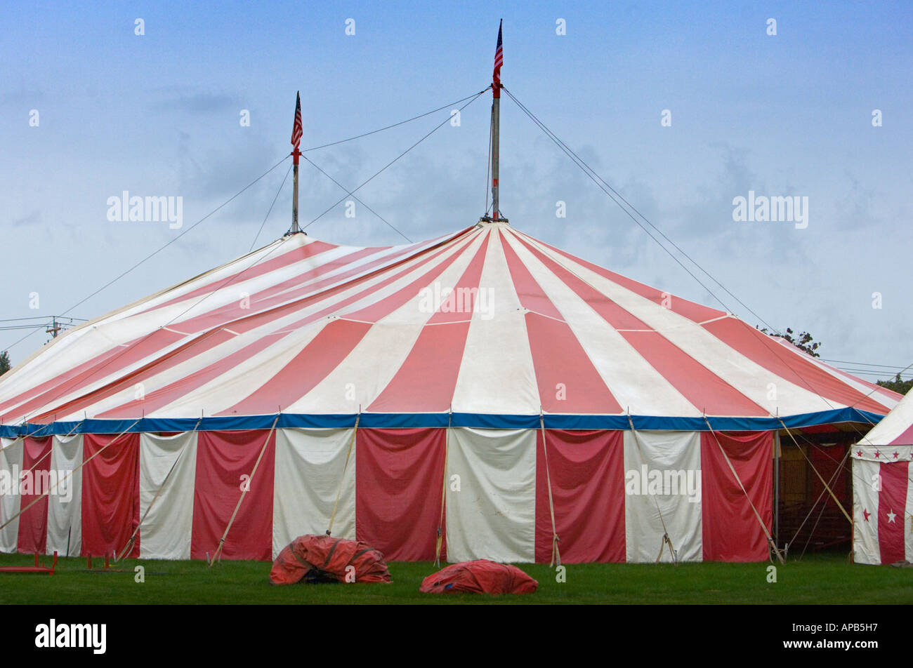 Tendoni da circo prima di uno spettacolo Foto Stock