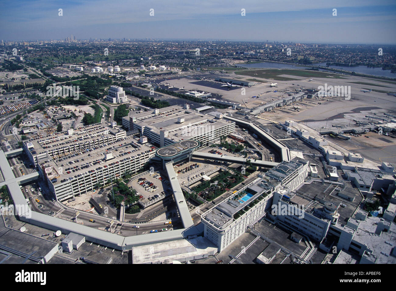 Vista aerea dell'Aeroporto Internazionale di Miami Florida Foto