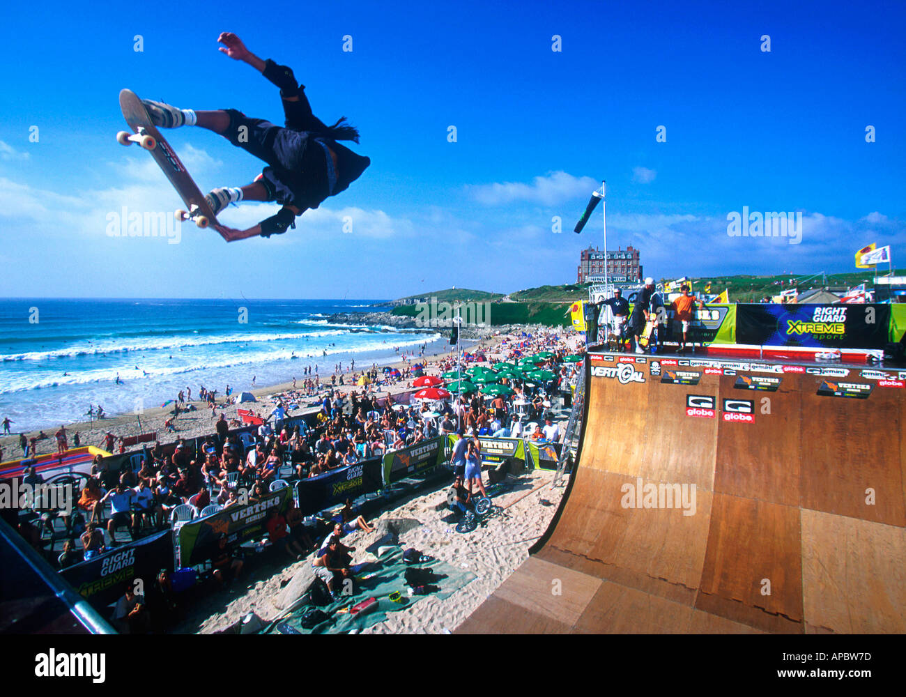 Azione per la corsa su skateboard al RIP CURL BOARD MASTERS Foto Stock