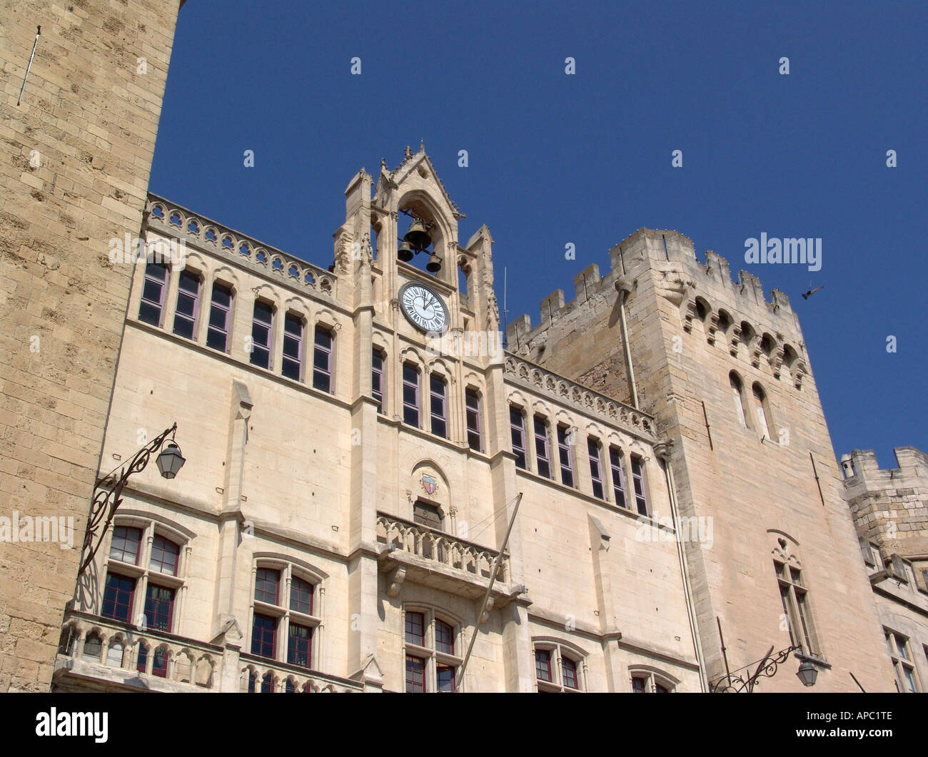 Narbonne, Palais des Archeveques, ex vescovo medievale Palazzo, oggi Municipio e Museum, Francia, Francia meridionale. Foto Stock