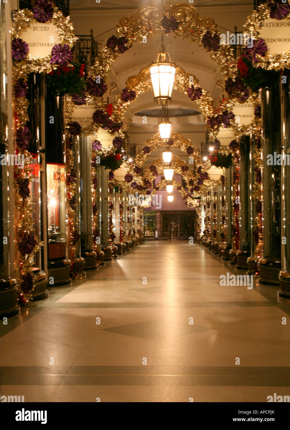 Piccadilly Shopping Arcade, Londra Foto Stock