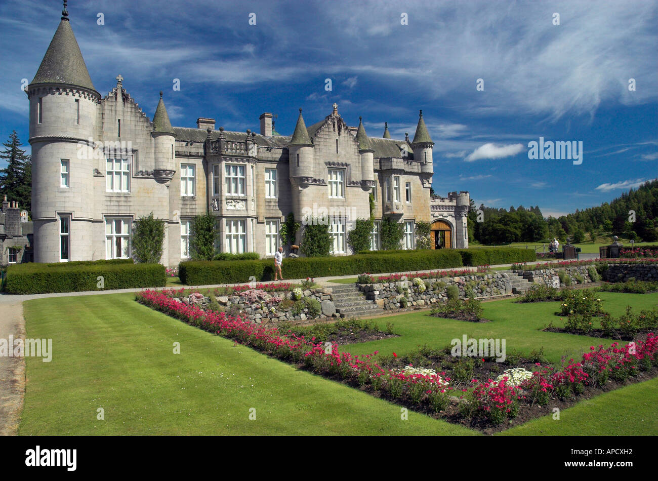 Balmoral castle gardens immagini e fotografie stock ad alta risoluzione Alamy