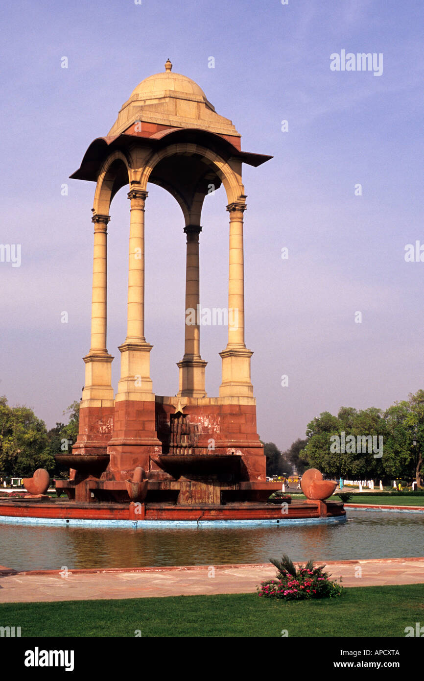 Tettoia vuota (1936) al Rajpath, New Delhi, India Foto Stock