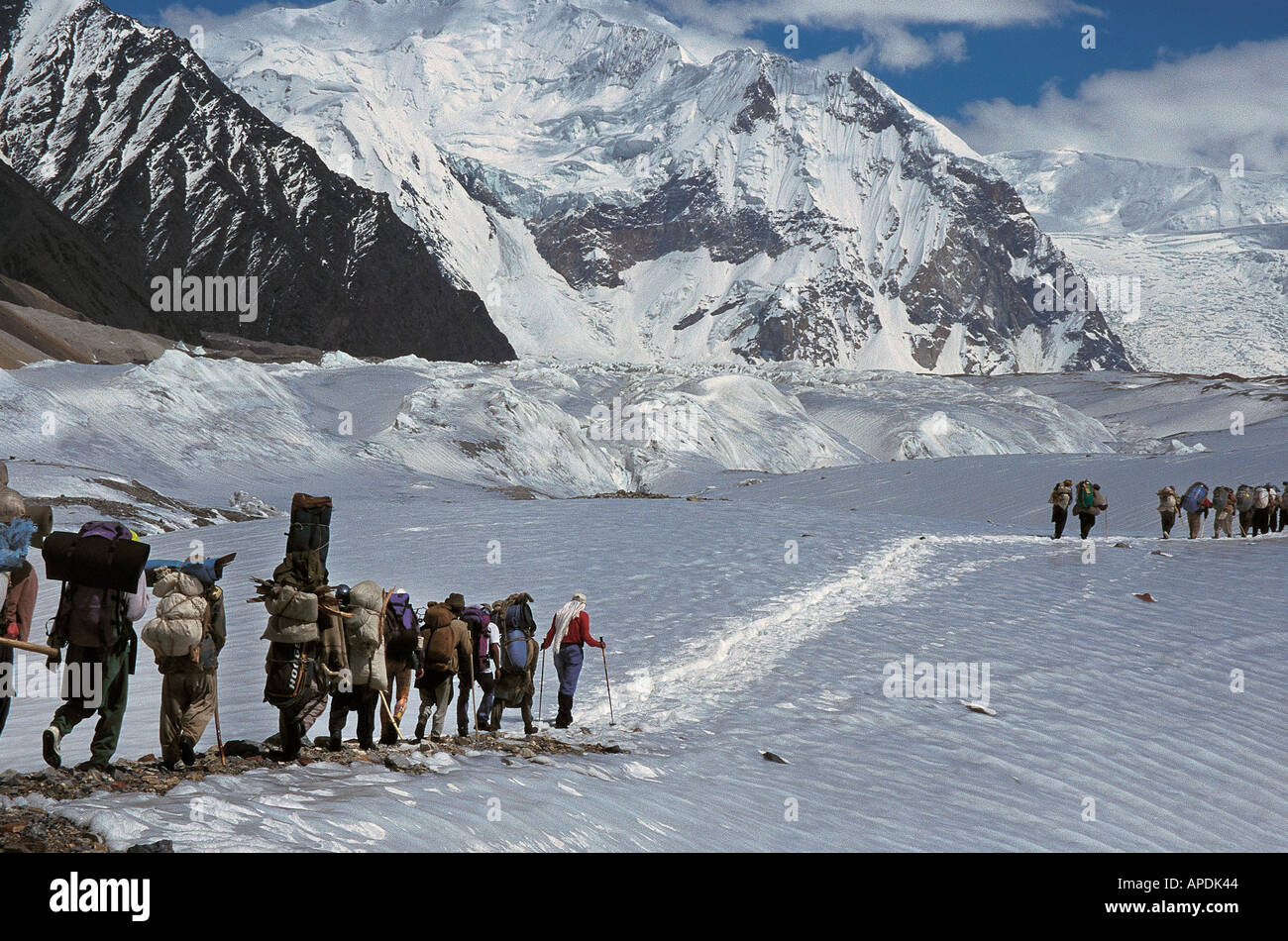 Sul ghiacciaio del Baltoro, Karakoram, Pakistan. Foto Stock