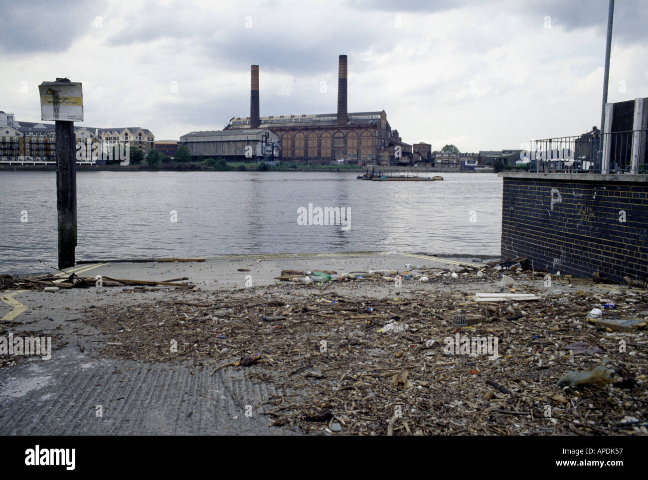 Fiume Inquinato Tamigi Immagini E Fotos Stock Alamy