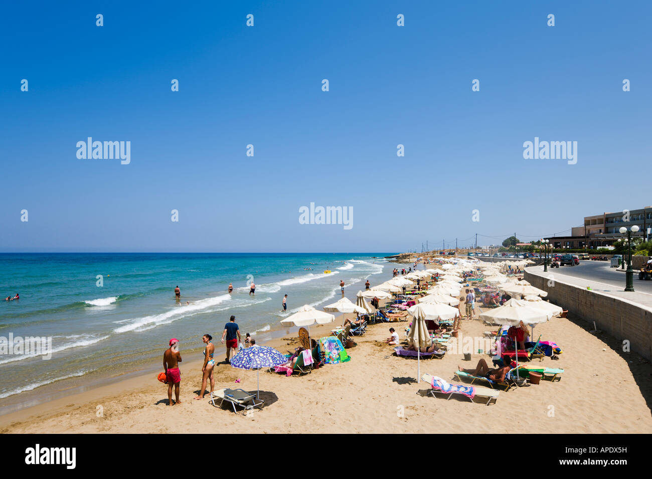 Spiaggia, Kato Gouves, costa nord di Creta, Grecia Foto Stock