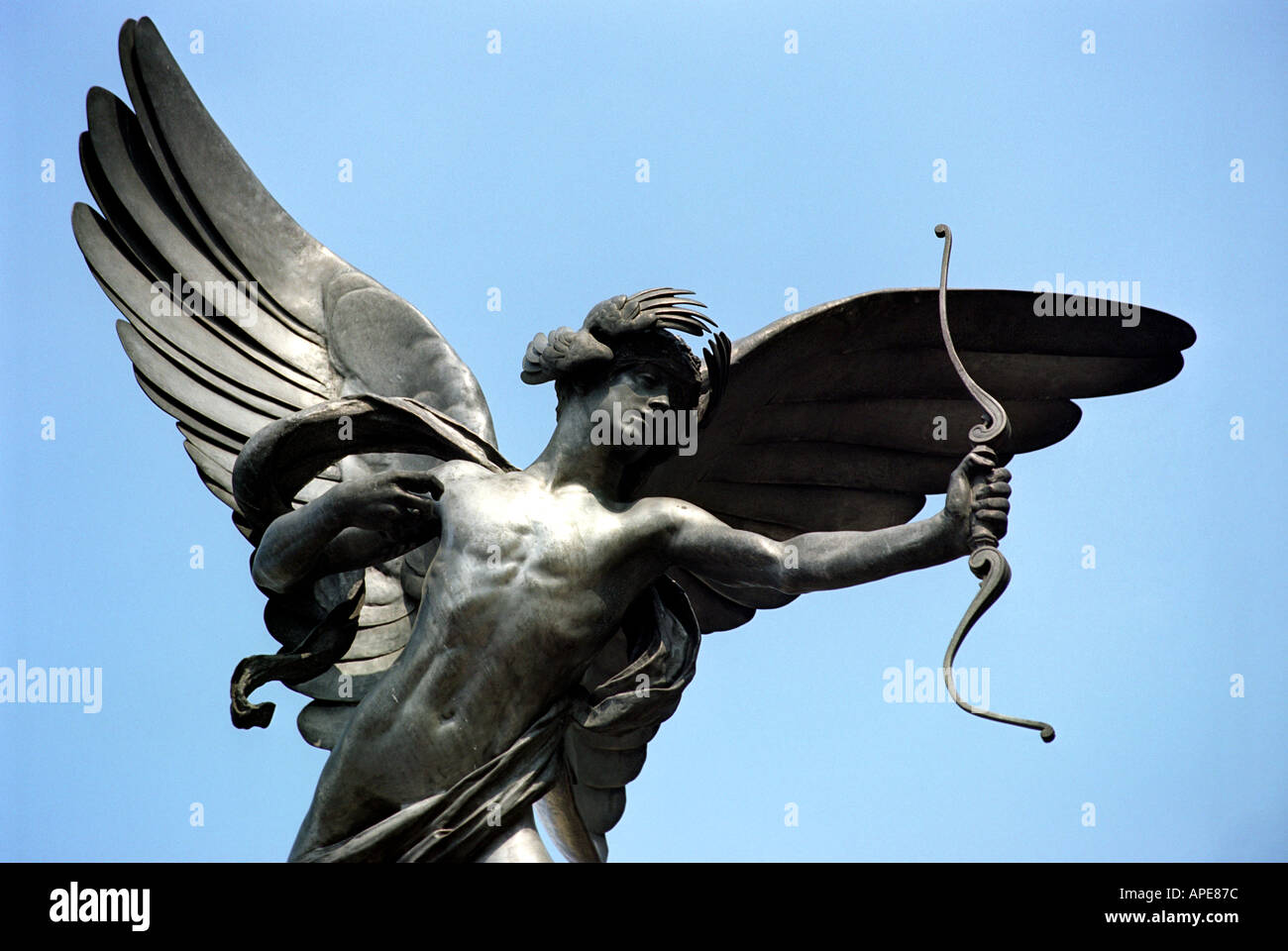 Statua di Eros a Piccadilly Circus a Londra England Regno Unito Foto Stock
