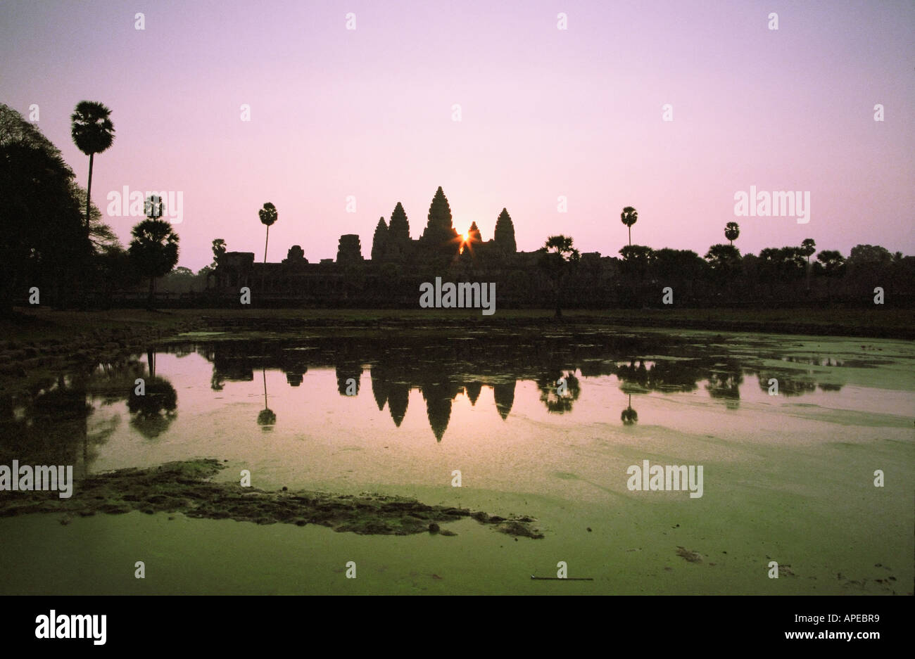 Angkor Wat di Sunrise Foto Stock