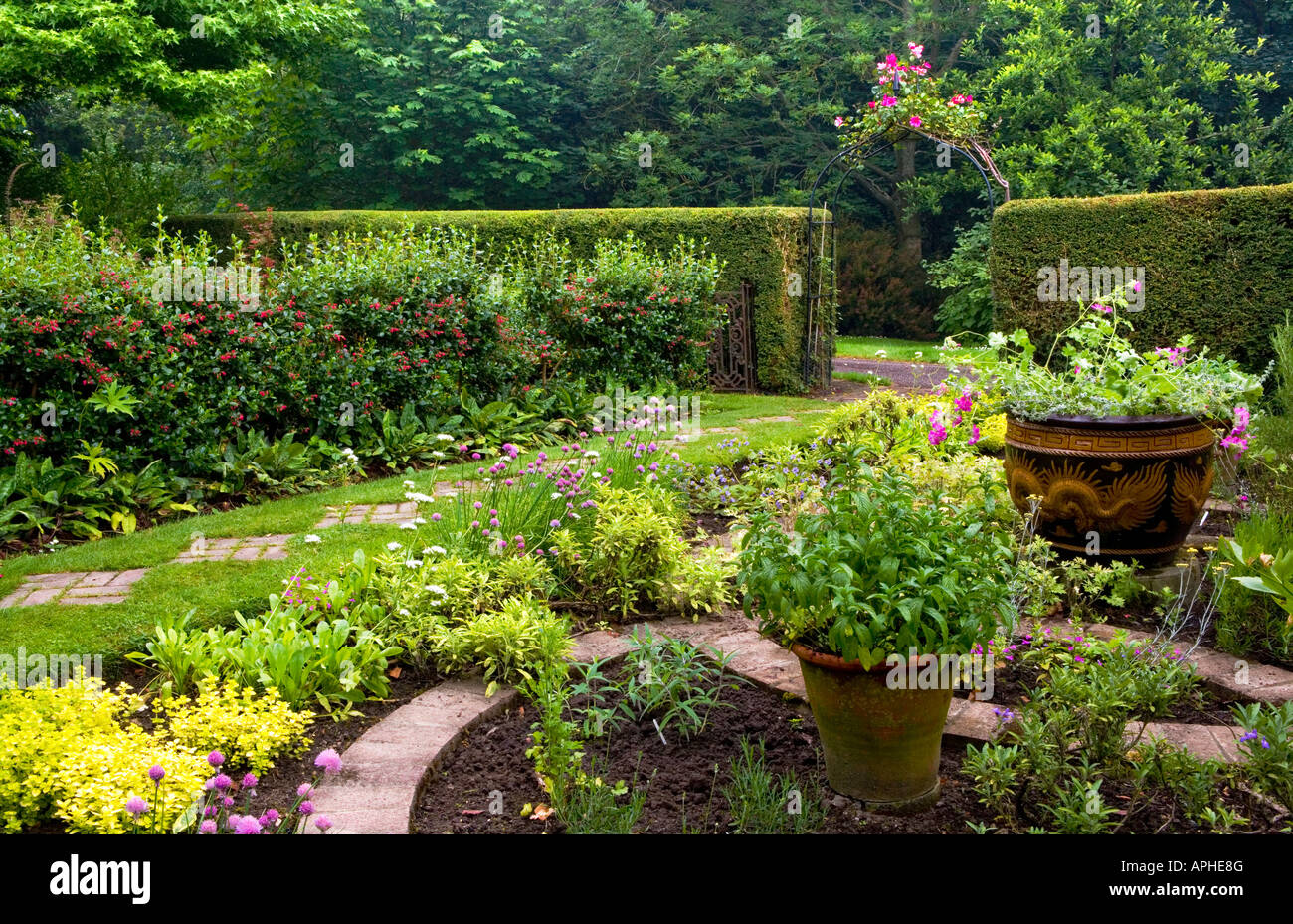 Giardino Broadleas vicino a Devizes, Wiltshire, Inghilterra, Regno Unito Foto Stock