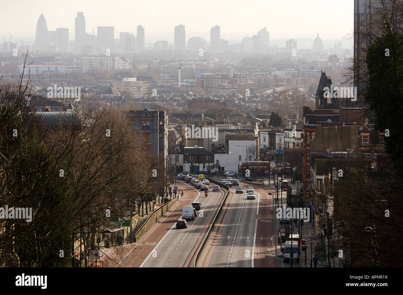 Vista della città di Londra da Archway Foto Stock