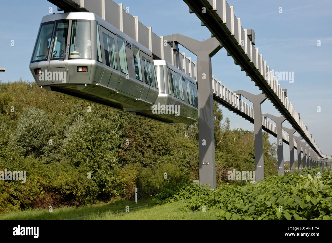 Lo Skytrain, Duesseldorf International Airport, Germania. Foto Stock