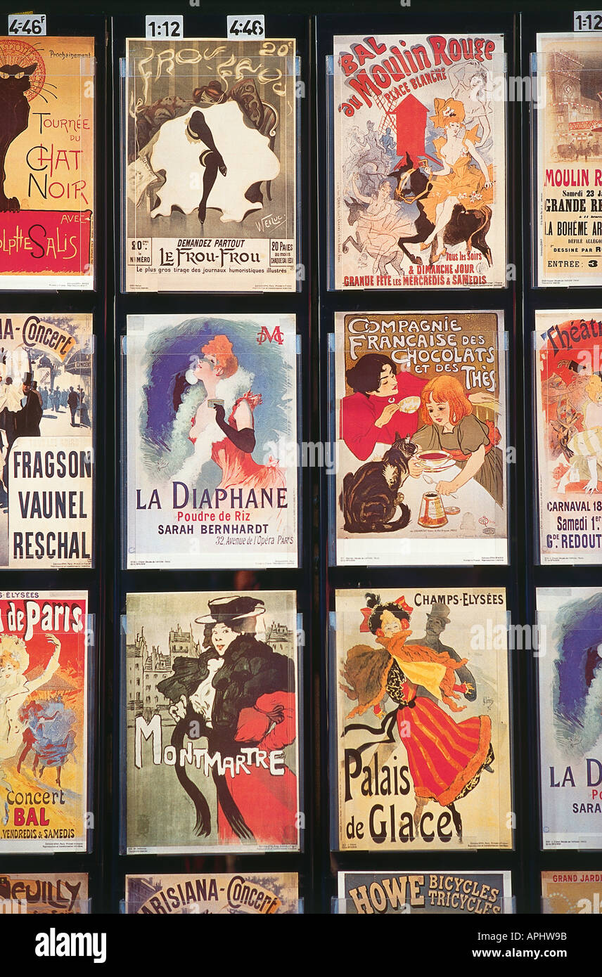 Cartoline ricordando tempi passati a Montmartre Parigi Francia Foto Stock
