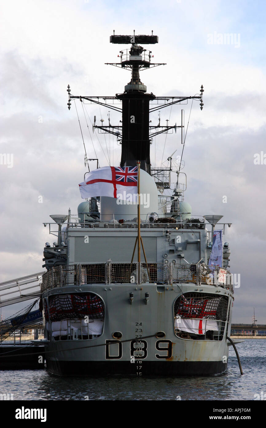 HMS Kent ormeggiata nel Royal Victoria Dock al Il Collins Stewart London Boat Show Excel London Foto Stock