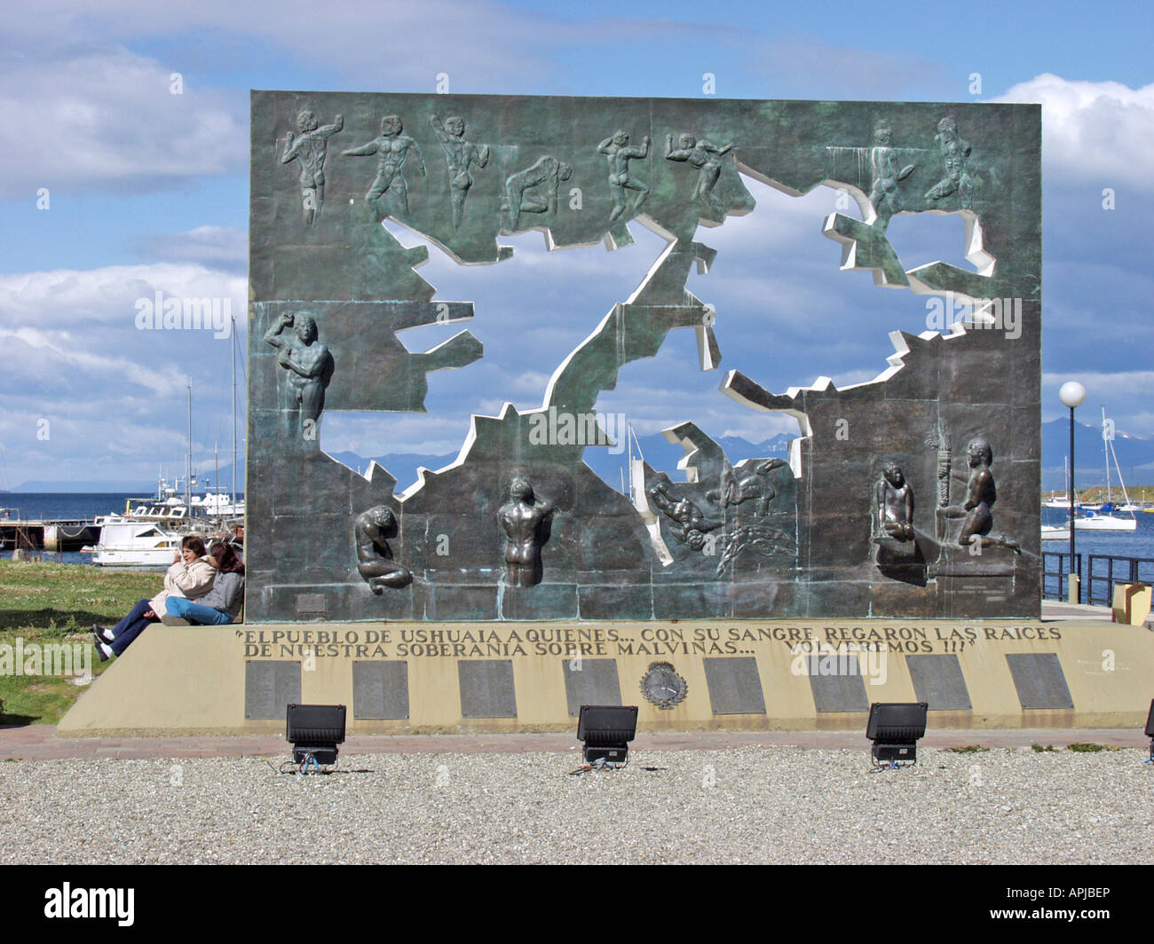 Memoriale per i membri dell'equipaggio della nave General Belgrano che sono stati persi nella guerra per le isole Falkland. Ushuaia, Argentina Foto Stock