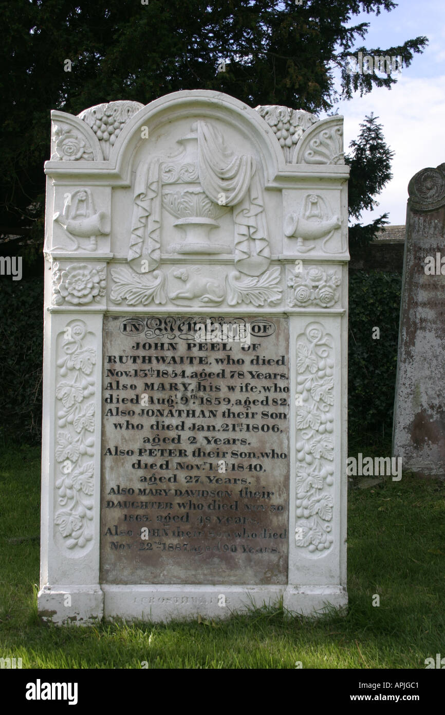 John Peel la sua tomba nel cimitero Caldbeck, Lake District Foto Stock