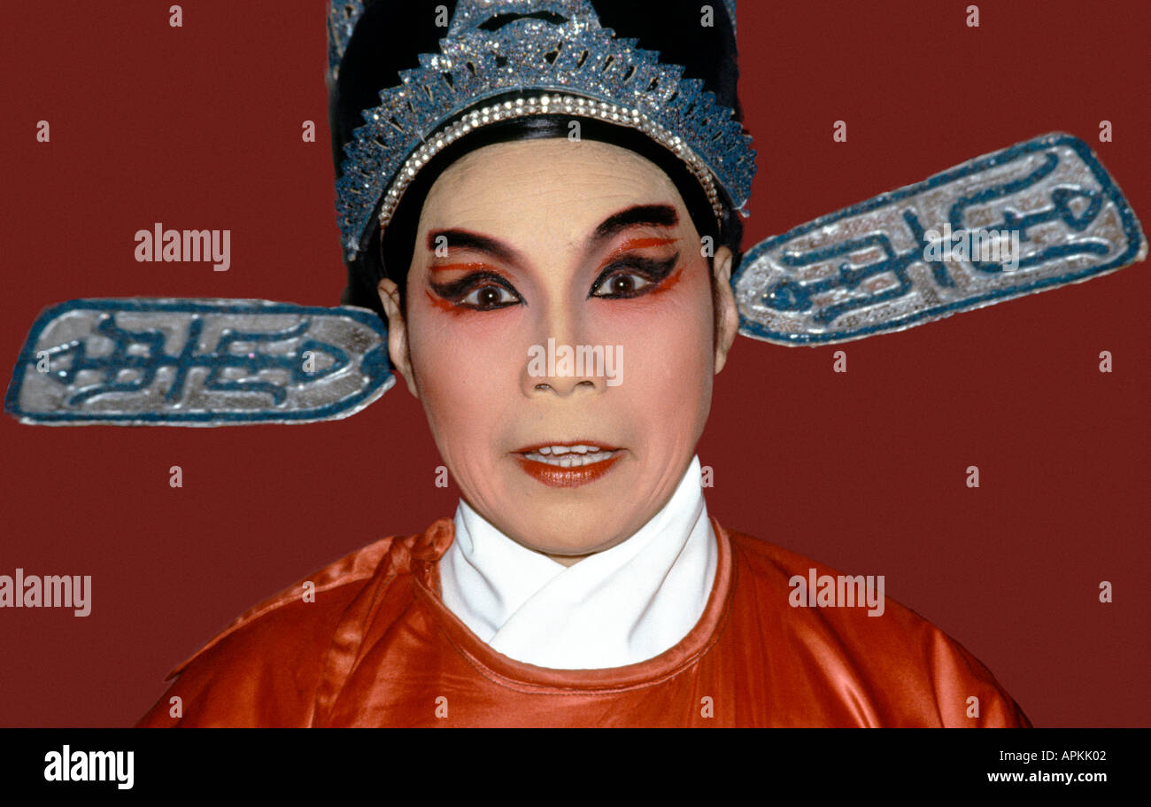 La cantante lirica a Wuhan in Cina Foto Stock