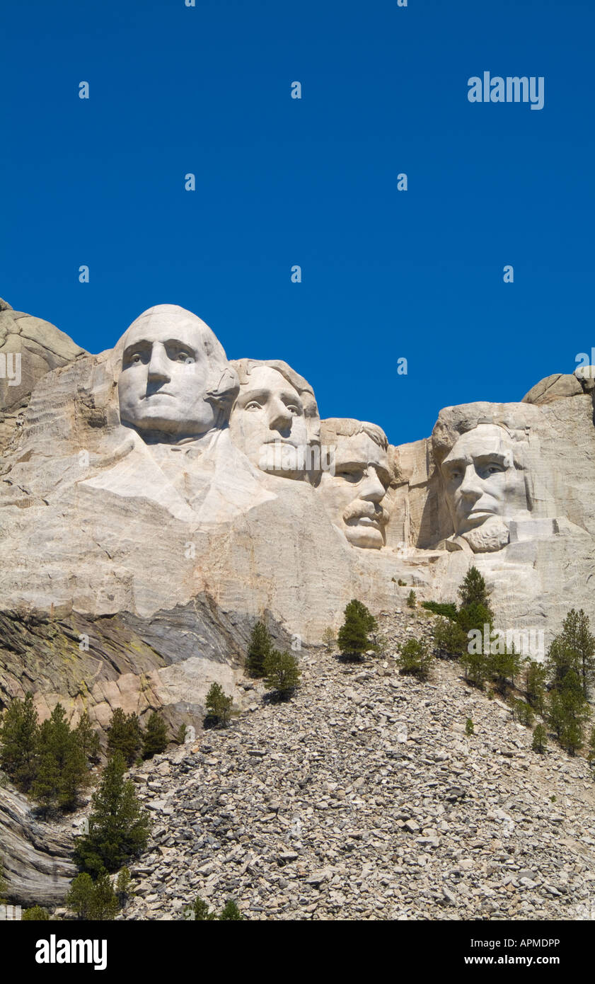 Mt Rushmore nel Sud Dakota scultura dei nostri presidenti americani di Roosevelt Lincoln Washington e Adams sulla montagna Foto Stock