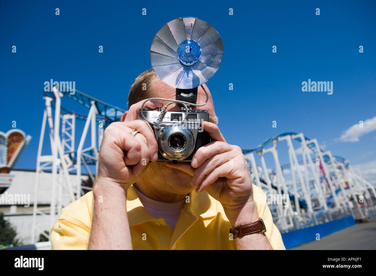 Turistica prendendo una fotografia Foto Stock