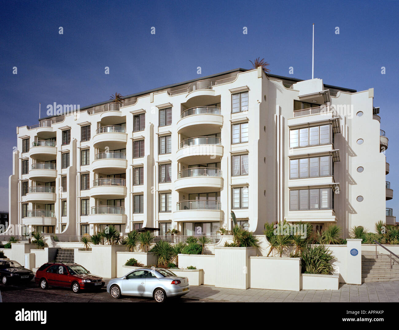 Nuovi appartamenti Warnes Marine Parade York Road Worthing West Sussex England Regno Unito Foto Stock