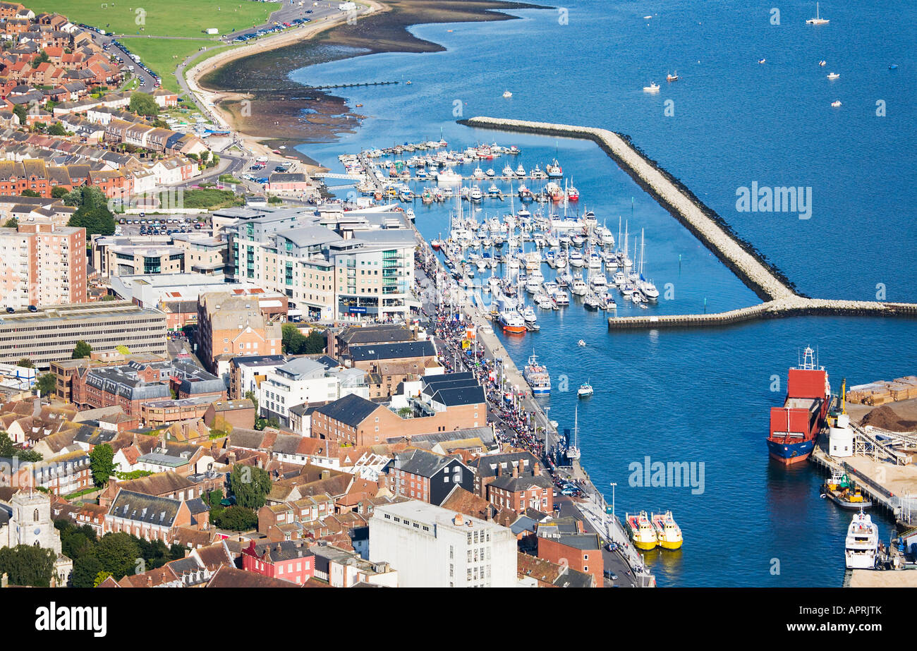 Vista aerea del porto di Poole Quay, porto e marina. Il Dorset. Regno Unito. Foto Stock
