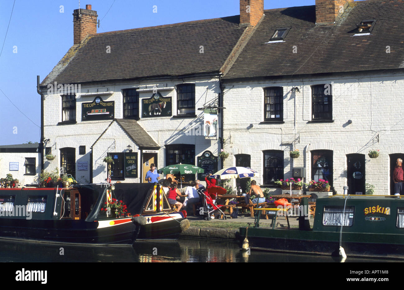 Il Capo di Buona Speranza pub da Grand Union Canal, Warwick, Warwickshire, Inghilterra, Regno Unito Foto Stock
