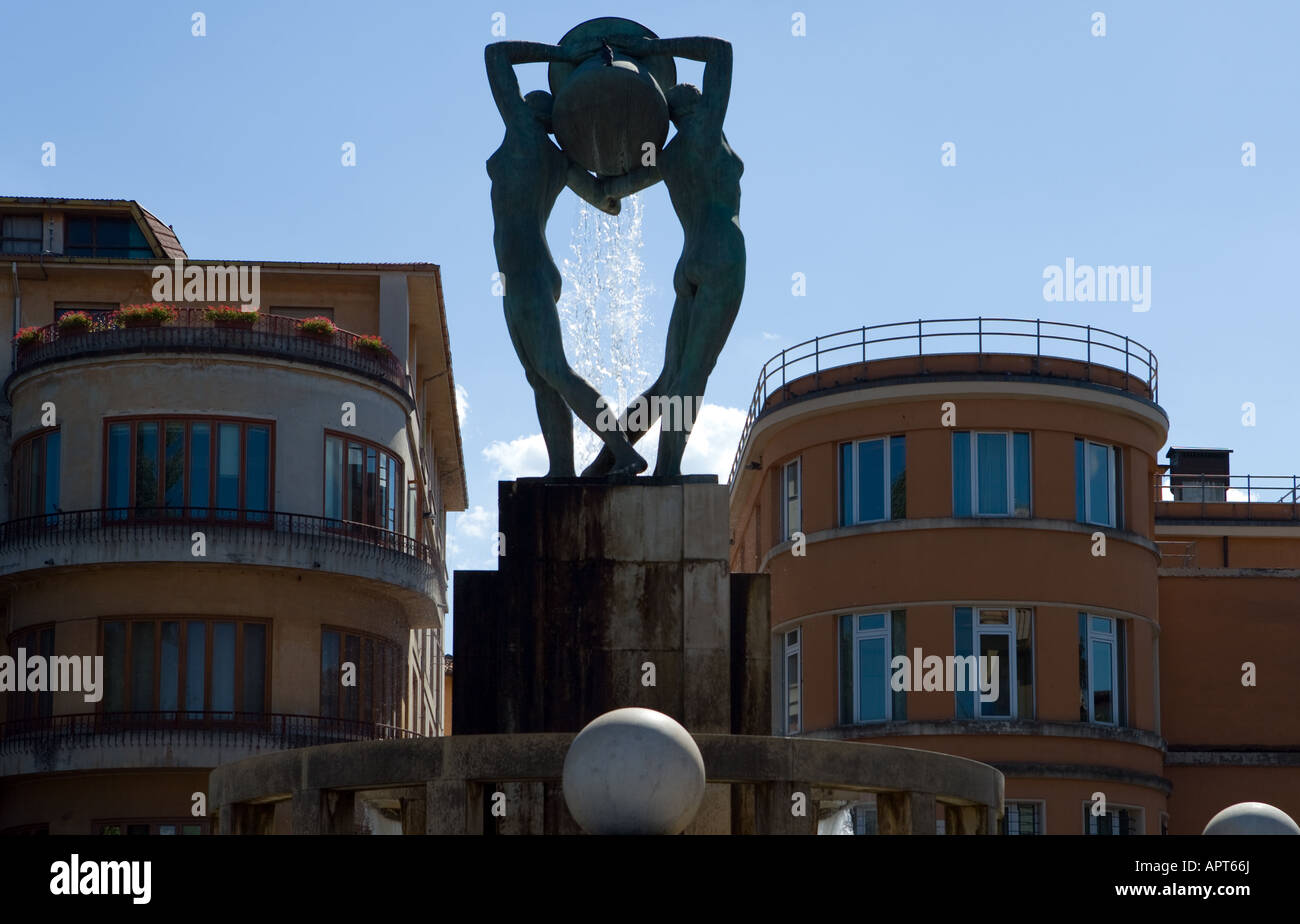 Italia L'Aquila "conca' fontana Foto Stock