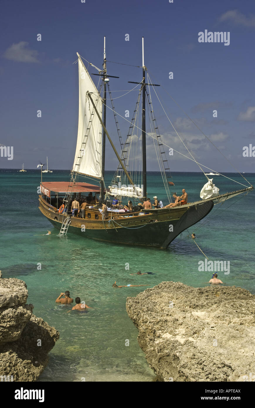 Aruba snorkeling barca a Malmok sulla sponda occidentale dell isola Foto Stock