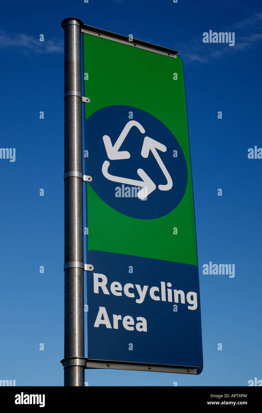 Area di riciclaggio segno bedworth Coventry Inghilterra England Regno Unito Foto Stock