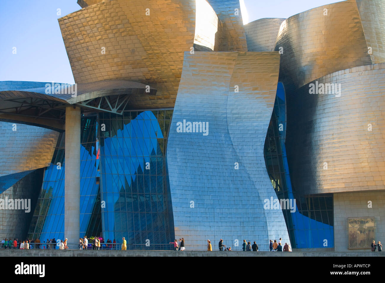 Il museo Guggenheim a Bilbao Spagna Foto Stock