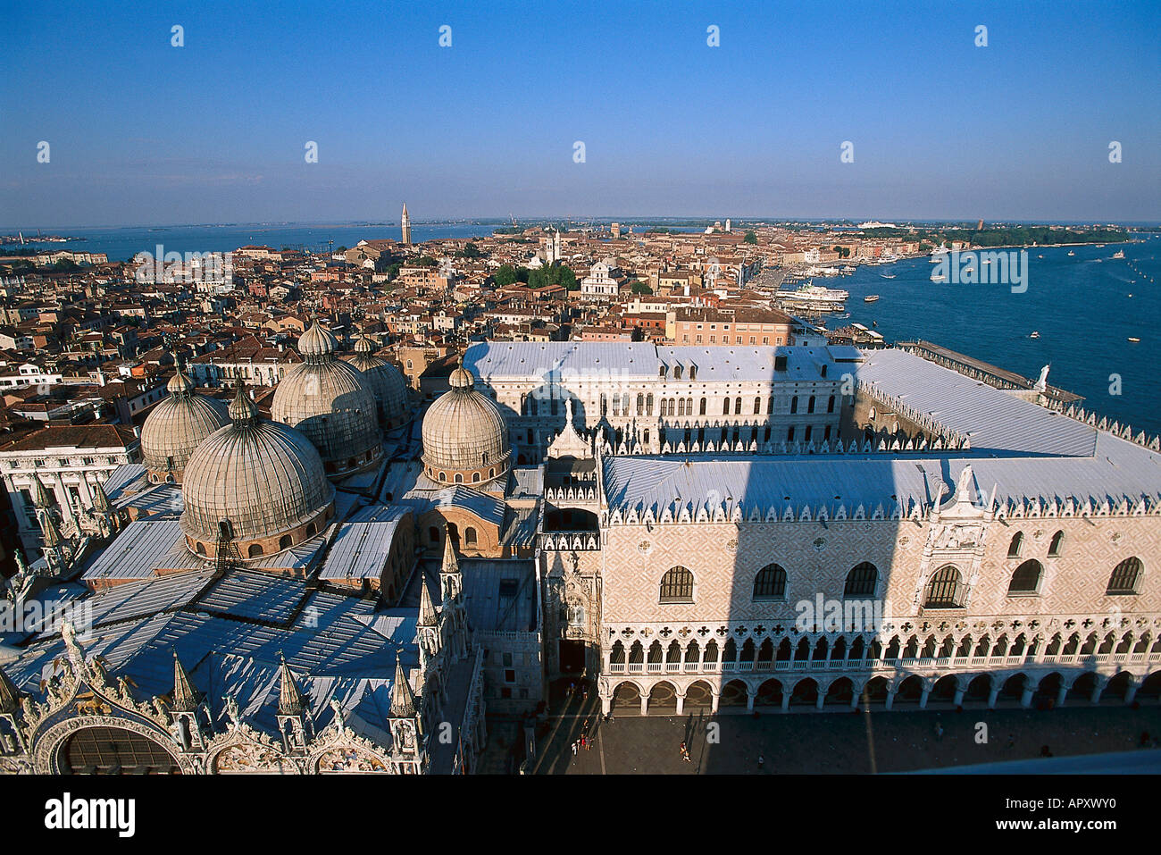 Vista dal Campanile oltre, Dogenpalace, venezia veneto, Italia Foto Stock
