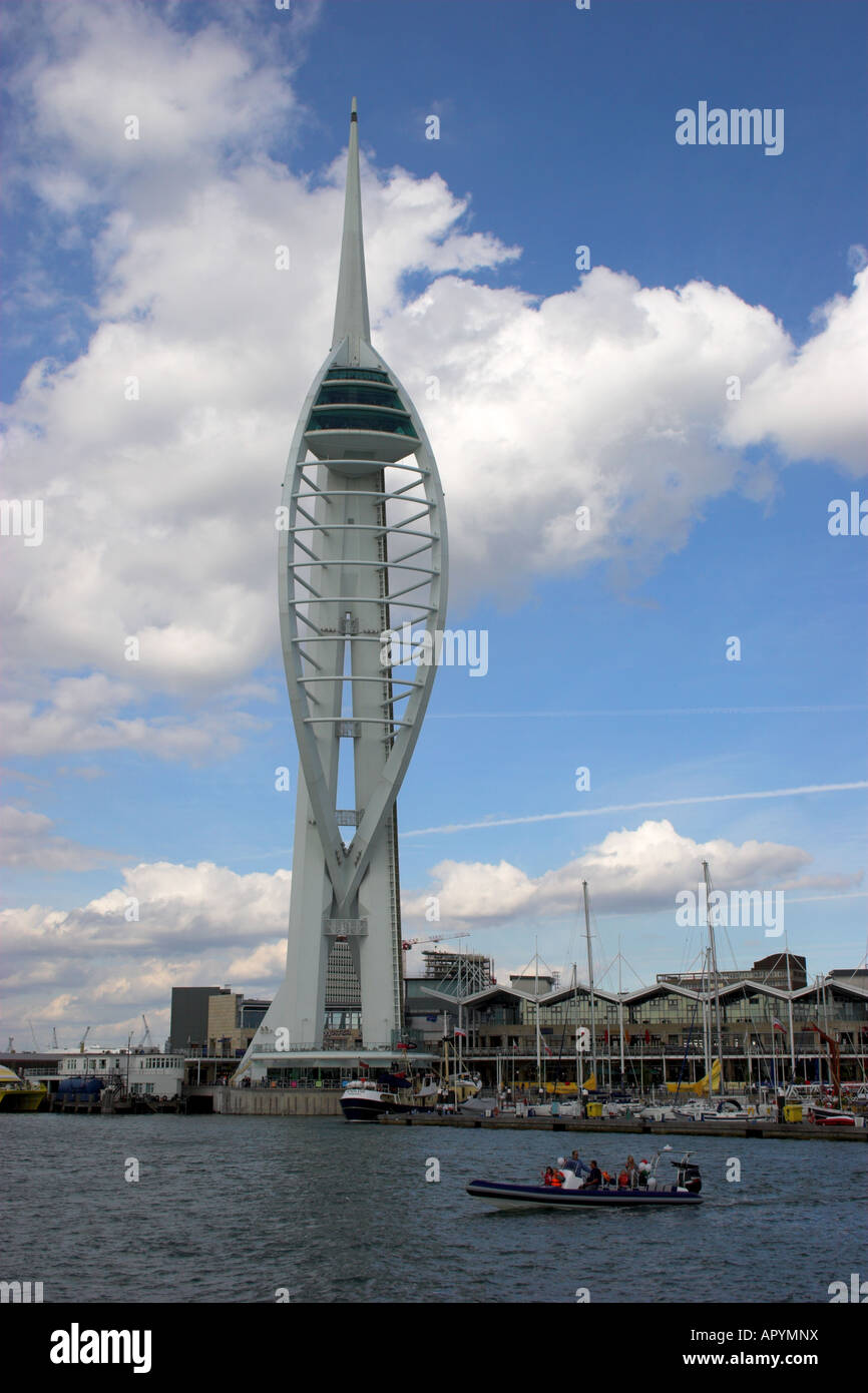 Spinnaker Tower di Portsmouth Foto Stock